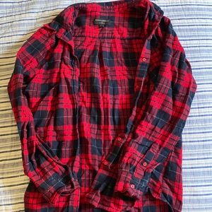 Red plaid banana republic boyfriend fit shirt